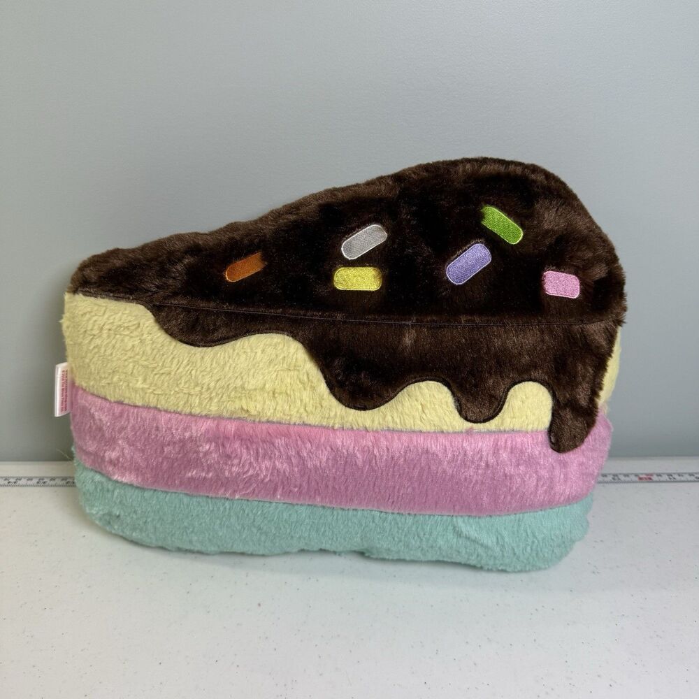 Iscream Plush Cake Slice Plush Neapolitan Scented Sprinkles 2018 Ice Cream 17" - Picture 2 of 4